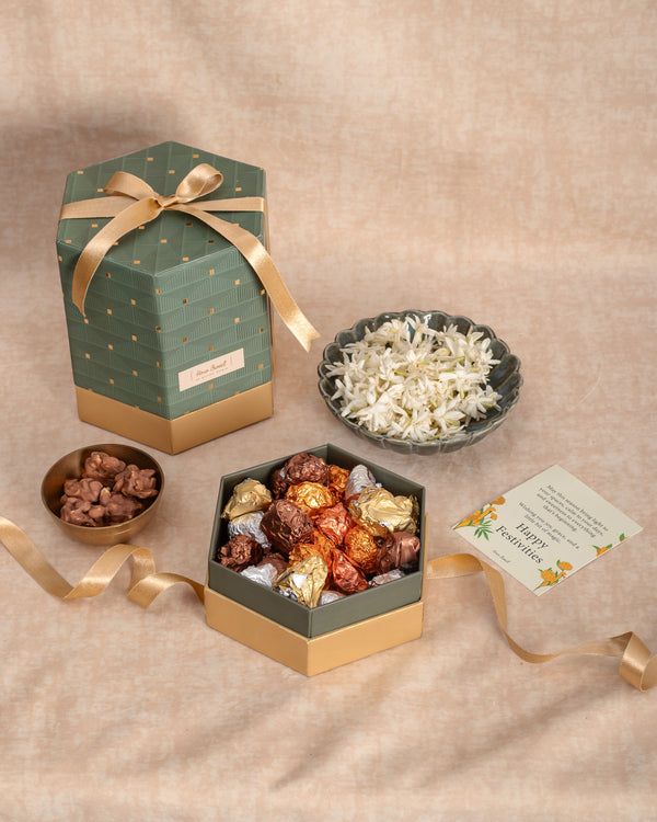 Assorted Chocolates Rocks and Roches (Large)
